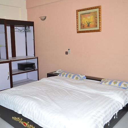 Ouaga Beach Hotel Ouagadougou Eksteriør billede