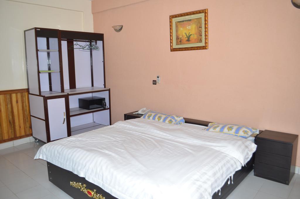 Ouaga Beach Hotel Ouagadougou Eksteriør billede