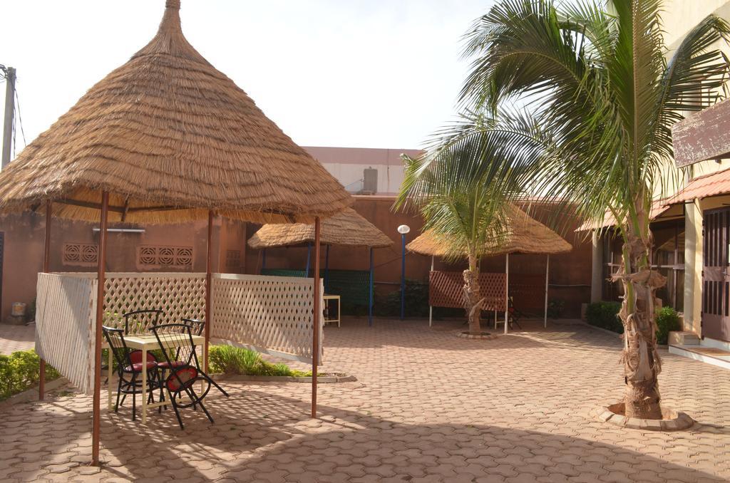 Ouaga Beach Hotel Ouagadougou Eksteriør billede
